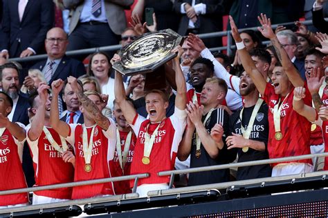 community shield outright|Arsenal 1 .